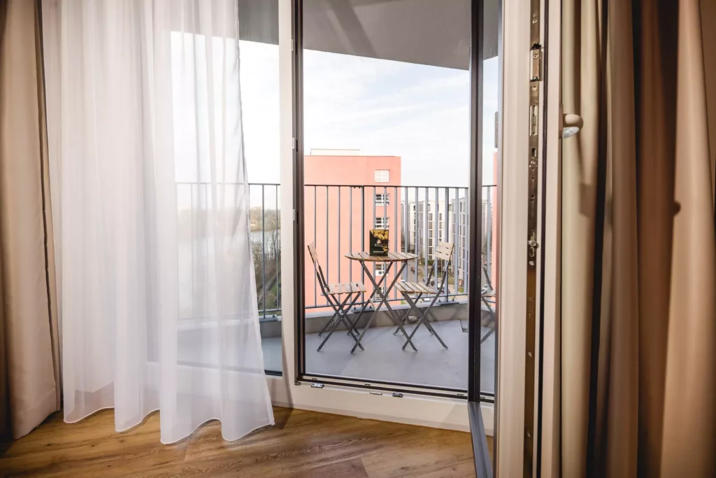 Apartmenthotel mit Balkon in Offenbach